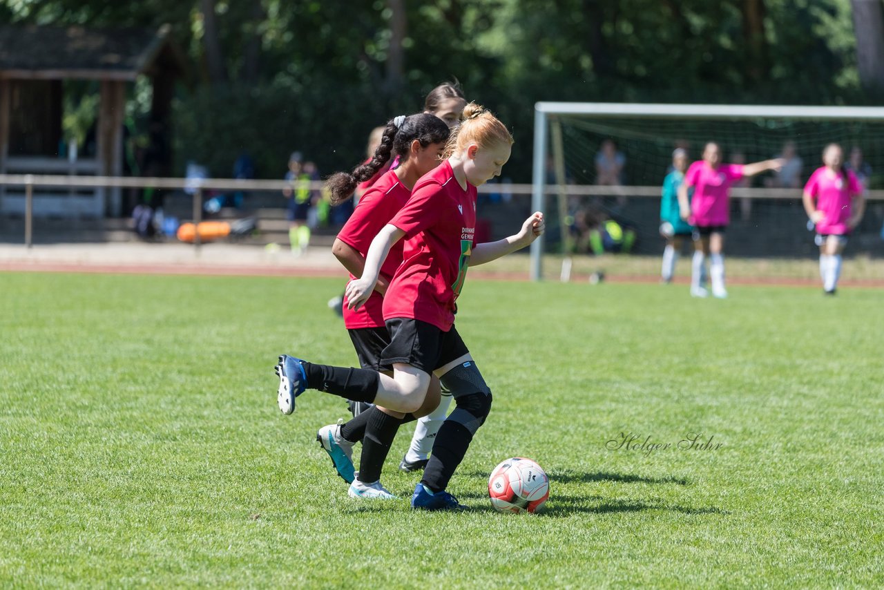 Bild 513 - Loewinnen Cup